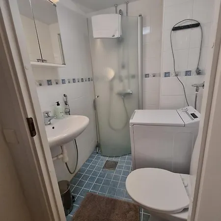Kotimaailma - Homely 1br In Center Apartment Turku